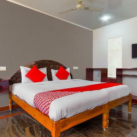 Oyo 45475 Annai Lodge Tandzsávúr Kültér fotó