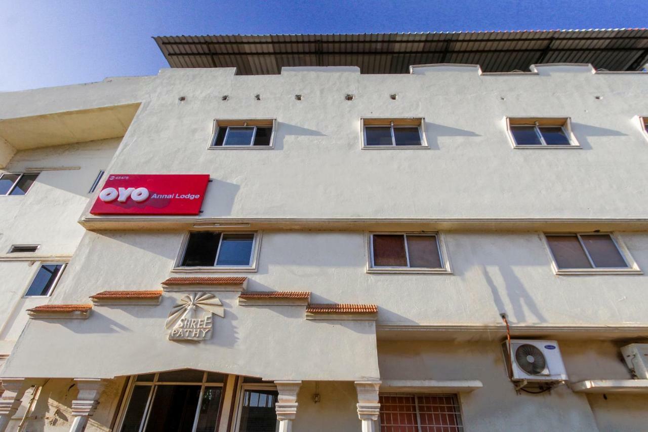 Oyo 45475 Annai Lodge Tandzsávúr Kültér fotó