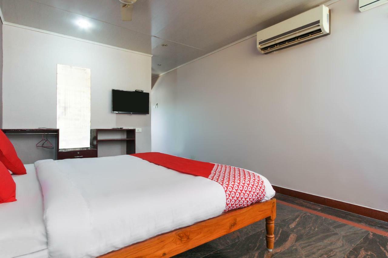 Oyo 45475 Annai Lodge Tandzsávúr Kültér fotó